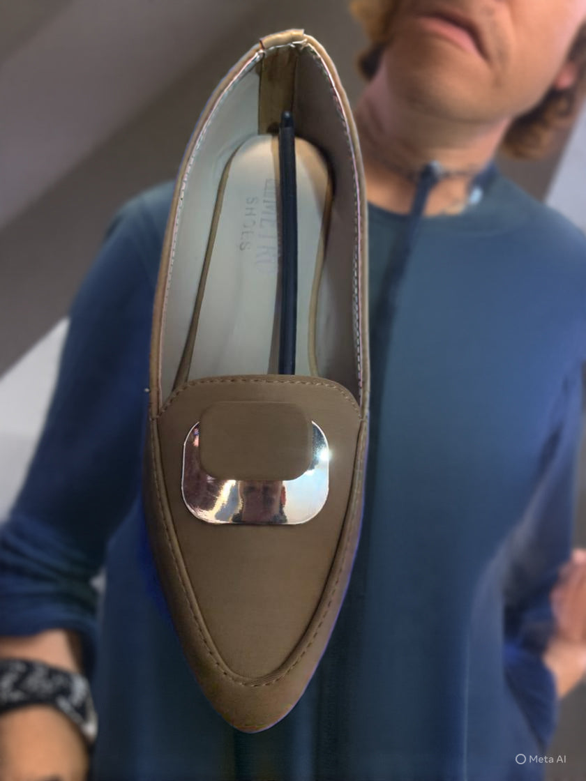 Brown Buckle Flats – Elegant & Comfortable Women’s Casual Footwear